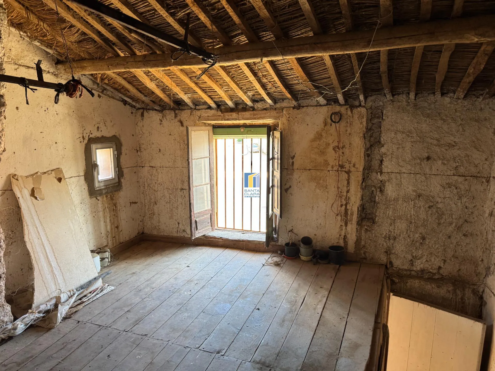 CASA EN VENTA PARA REFORMAR EN ASPARIEGOS (ZAMORA) - Inmobiliaria Santa Clara en Zamora - Miniatura 9