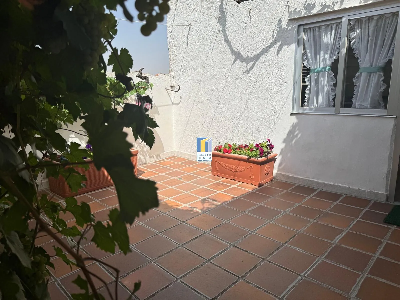 CASA COMPLETAMENTE REFORMADA EN VENTA CON 5 DORMITORIOS, 2 BAÑOS, PATIO Y TERRAZA EN ARGUJILLO (ZAMORA) - Inmobiliaria Santa Clara en Zamora - Miniatura 17