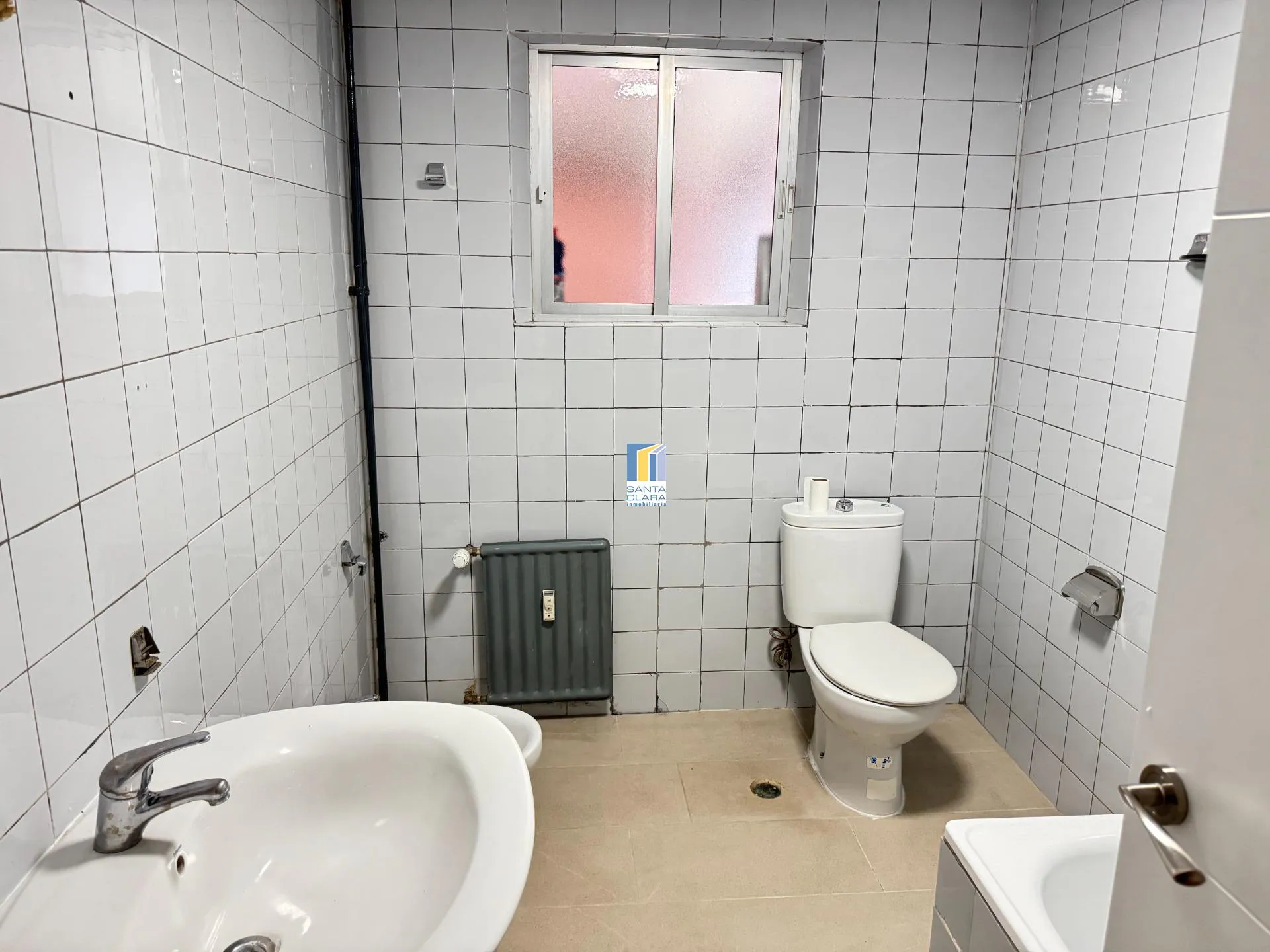 PISO EN VENTA CON 3 DORMITORIOS, TERRAZA Y GARAJE EN ZONA CANDELARIA, ZAMORA - Inmobiliaria Santa Clara en Zamora - Miniatura 14