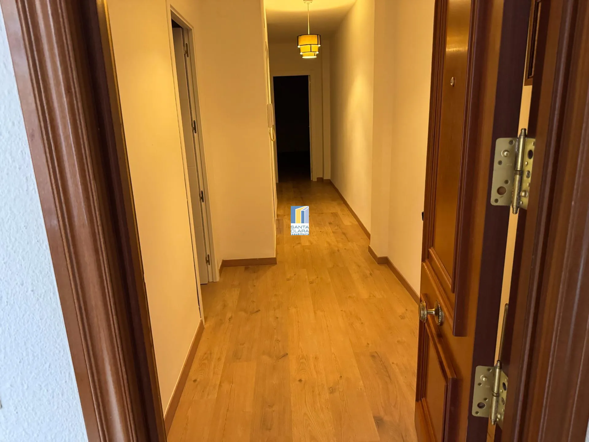 PISO EN VENTA CON 3 DORMITORIOS, TERRAZA Y GARAJE EN ZONA CANDELARIA, ZAMORA - Inmobiliaria Santa Clara en Zamora - Miniatura 6