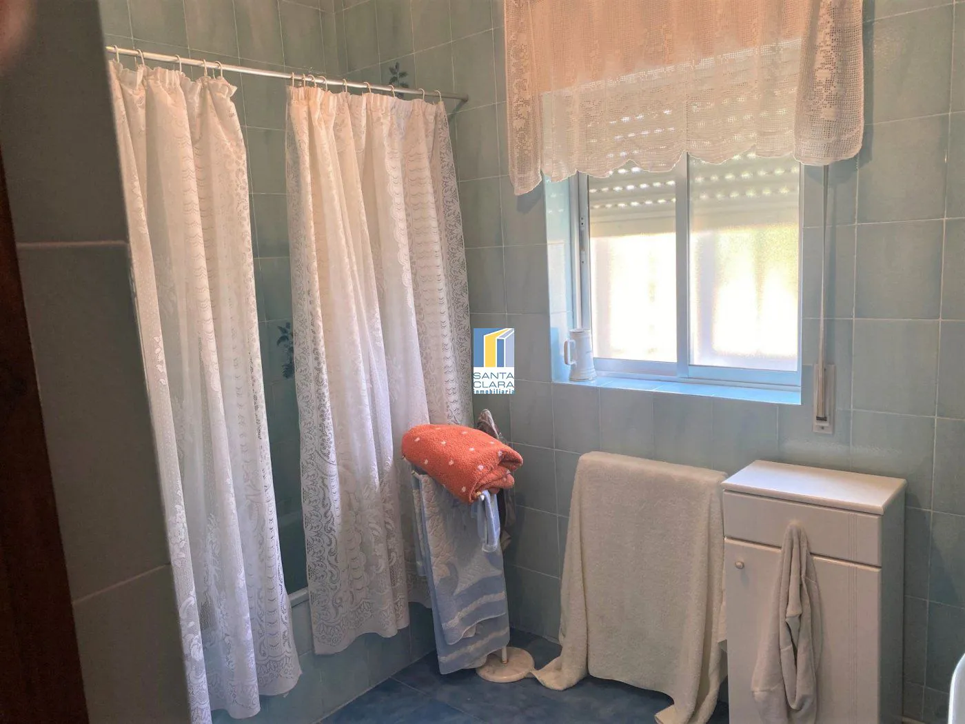 ¡OPORTUNIDAD ÚNICA! CASA CON 3 DORMITORIOS Y PARCELA DE 3.200 METROS EN EL PERDIGÓN - Inmobiliaria Santa Clara en Zamora - Miniatura 14