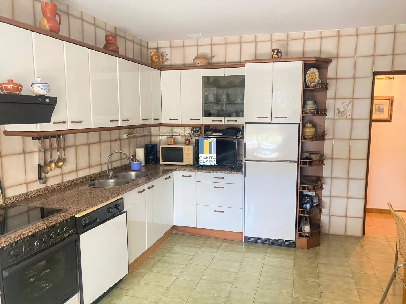 ¡OPORTUNIDAD ÚNICA! CASA CON 3 DORMITORIOS Y PARCELA DE 3.200 METROS EN EL PERDIGÓN - Inmobiliaria Santa Clara en Zamora - Miniatura 4