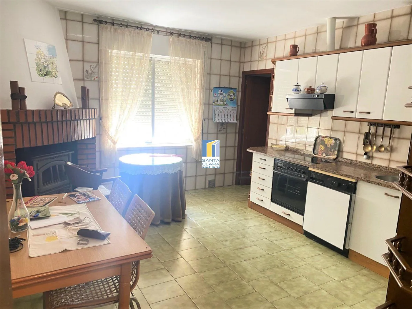 ¡OPORTUNIDAD ÚNICA! CASA CON 3 DORMITORIOS Y PARCELA DE 3.200 METROS EN EL PERDIGÓN - Inmobiliaria Santa Clara en Zamora - Miniatura 5