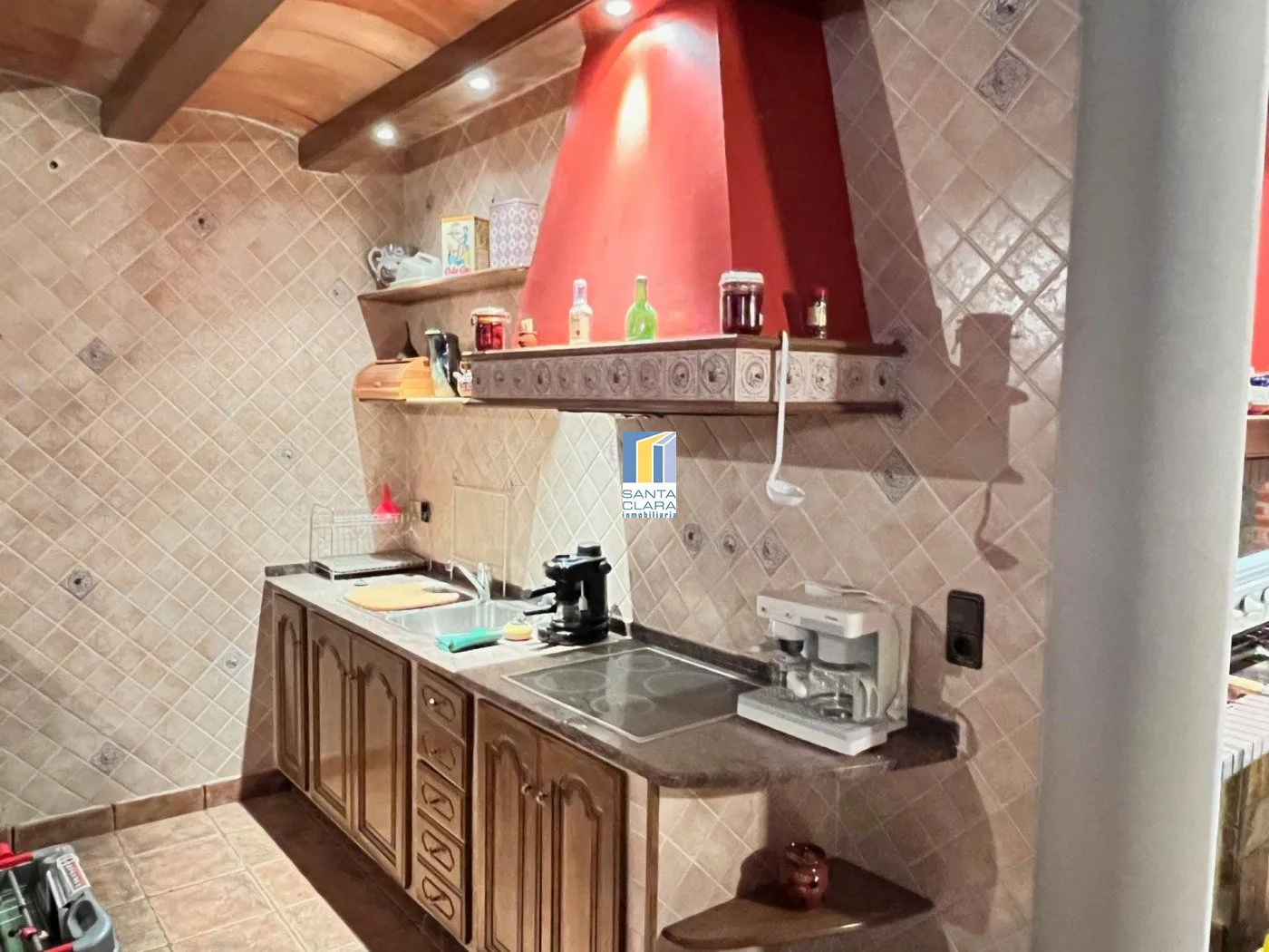 CHALET EN VENTA CON 5 DORMITORIOS, PISCINA, CANCHA DE TENIS Y JARDÍN EN CARRETERA CARRASCAL, ZAMORA. - Inmobiliaria Santa Clara en Zamora - Miniatura 29