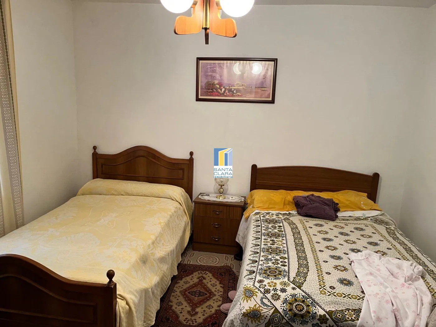 CASA EN VENTA CON 3 DORMITORIOS, GARAJE Y AMPLIO JARDÍN EN MUGA DE SAYAGO, ZAMORA. - Inmobiliaria Santa Clara en Zamora - Miniatura 7