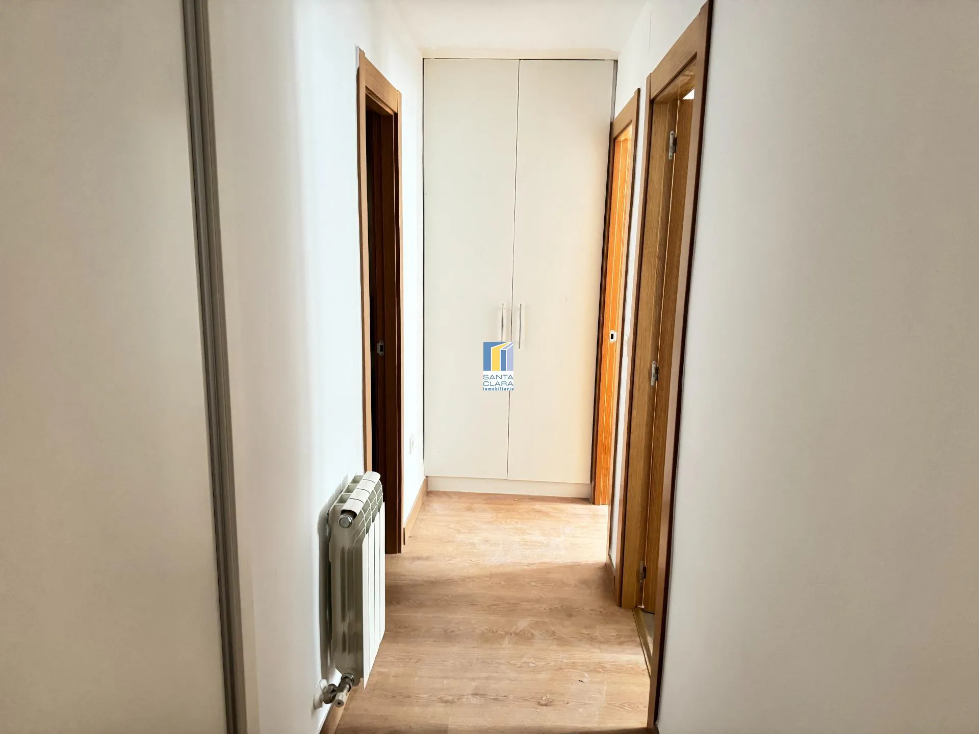 PISO EN VENTA REFORMADO CON 2 DORMITORIOS EN ZONA LA VEGA-OTERUELO, LEÓN. - Inmobiliaria Santa Clara en Zamora - Miniatura 7