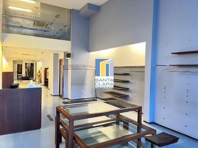 LOCAL COMERCIAL EN ALQUILER EN ZONA LA MARINA, ZAMORA. - Inmobiliaria Santa Clara en Zamora - Miniatura 5