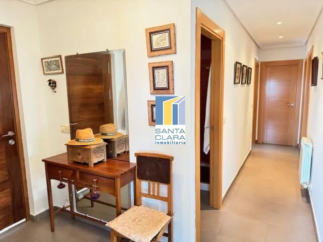 CASA EN VENTA CON 3 DORMITORIOS, 2 BAÑOS, 2 GARAJES Y PATIO EN MORALEJA DEL VINO, ZAMORA. - Inmobiliaria Santa Clara en Zamora - Miniatura 20