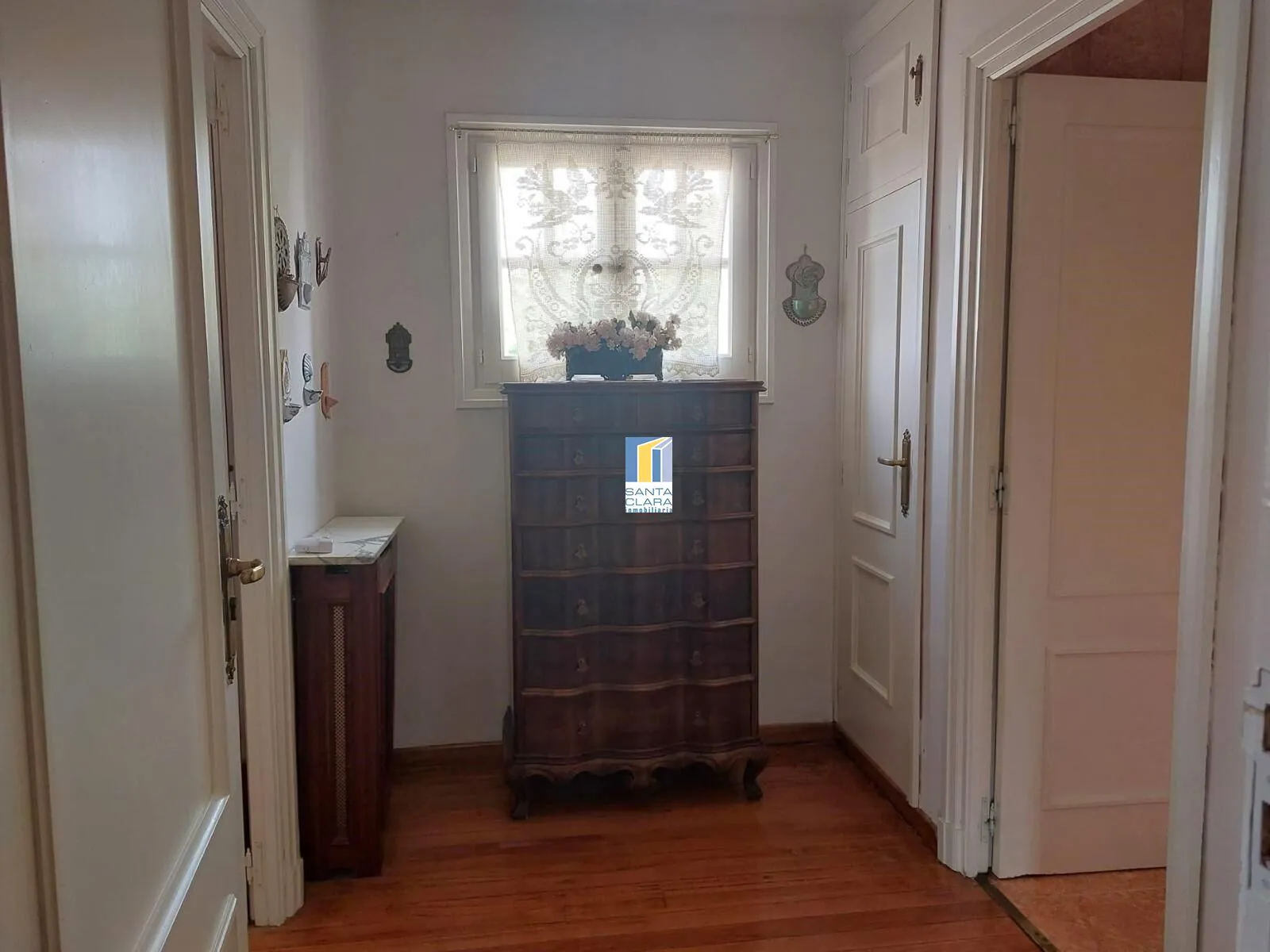 CASA EN VENTA DE 6 DORMITORIOS, 4 BAÑOS, JARDÍN Y GARAJE EN URB. LAS VILLAS, MORALES DEL VINO. - Inmobiliaria Santa Clara en Zamora - Miniatura 25