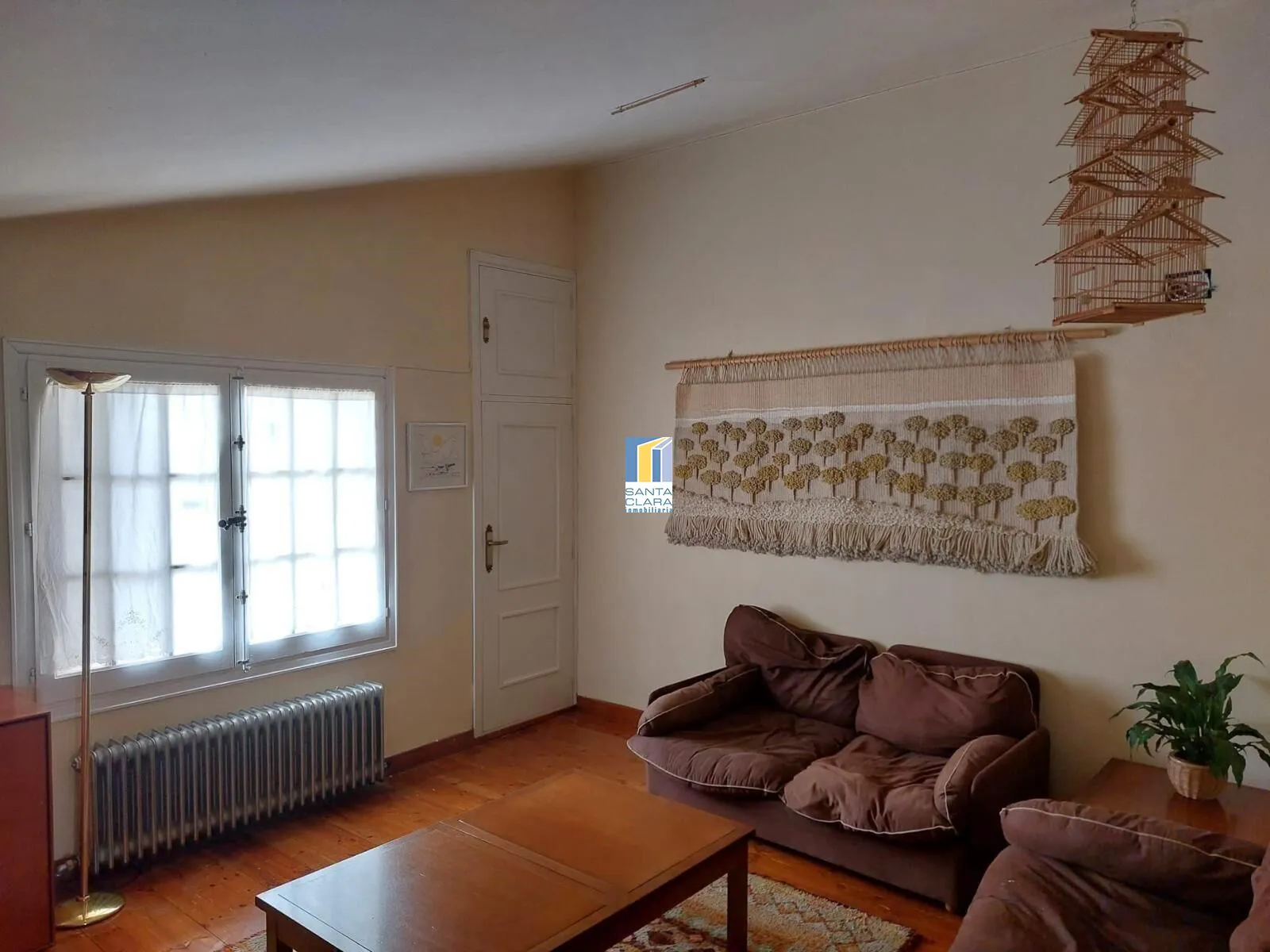 CASA EN VENTA DE 6 DORMITORIOS, 4 BAÑOS, JARDÍN Y GARAJE EN URB. LAS VILLAS, MORALES DEL VINO. - Inmobiliaria Santa Clara en Zamora - Miniatura 9