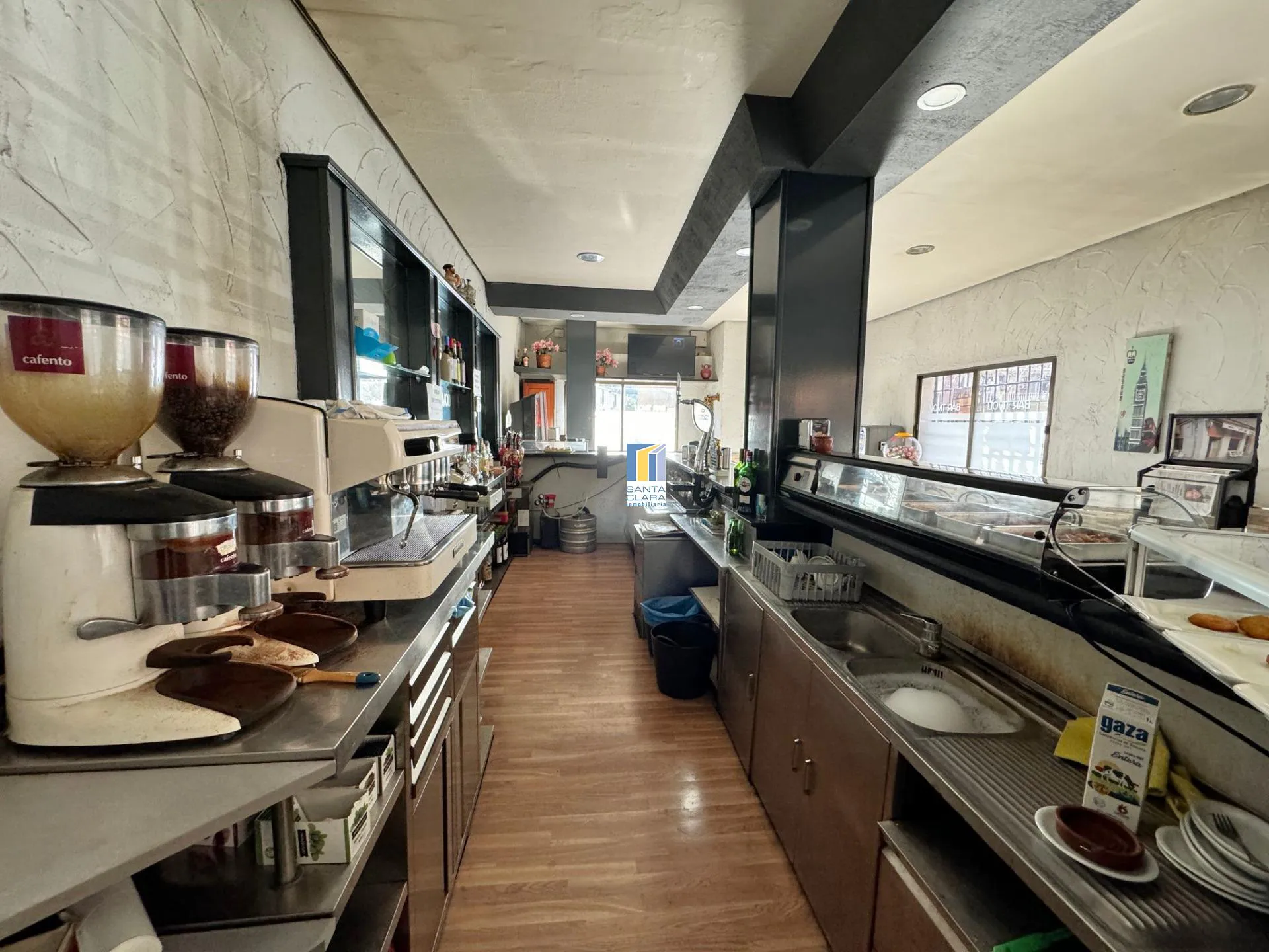 CAFÉ - BAR EN VENTA EN ZONA LAS VEGAS, JUNTO A LAS OFICINAS DE EMPLEO, ZAMORA CAPITAL. - Inmobiliaria Santa Clara en Zamora - Miniatura 5