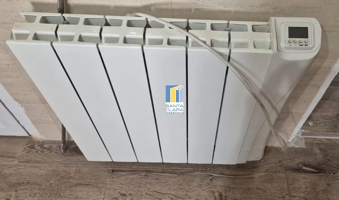 CASA EN VENTA DE DOS PLANTAS EN ZONA LA HORTA, ZAMORA. - Inmobiliaria Santa Clara en Zamora - Miniatura 32