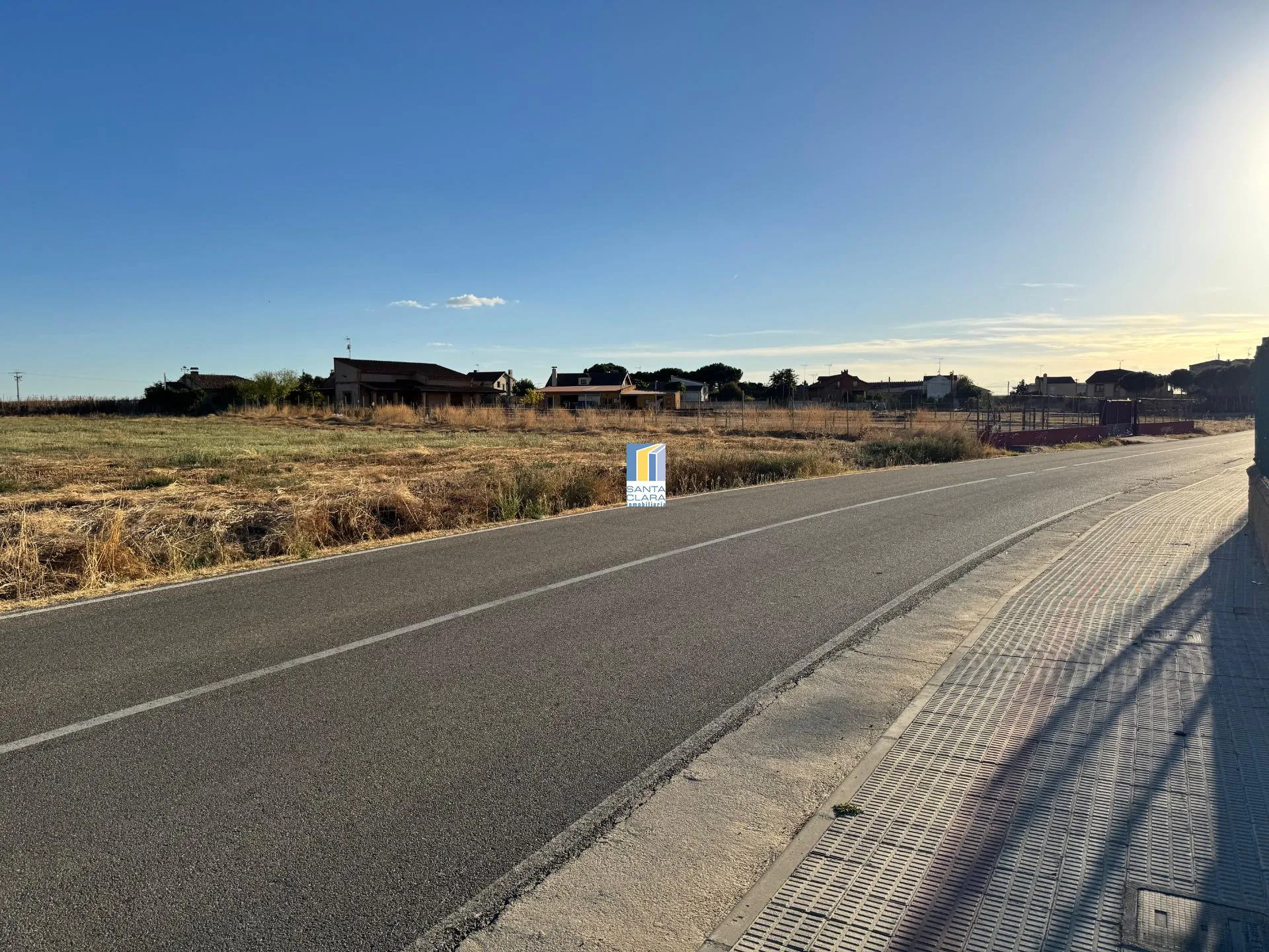 SOLAR URBANO EN VENTA EN VILLALPANDO, ZAMORA. - Inmobiliaria Santa Clara en Zamora - Miniatura 2