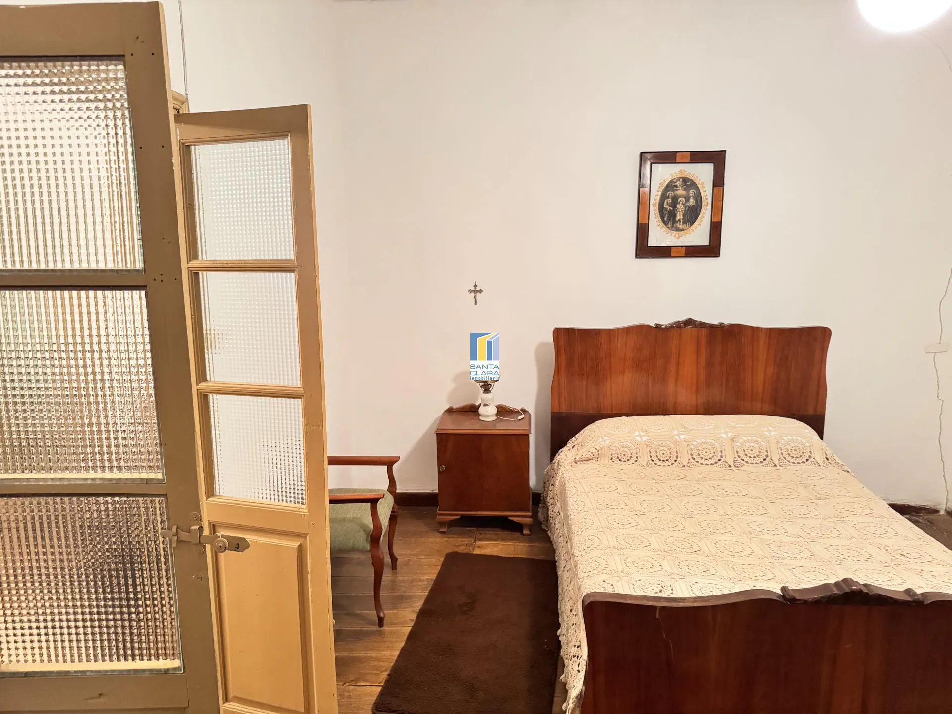 CASA EN VENTA DE 5 DORMITORIOS Y AMPLIO JARDÍN EN VILLALPANDO, ZAMORA. - Inmobiliaria Santa Clara en Zamora - Miniatura 12