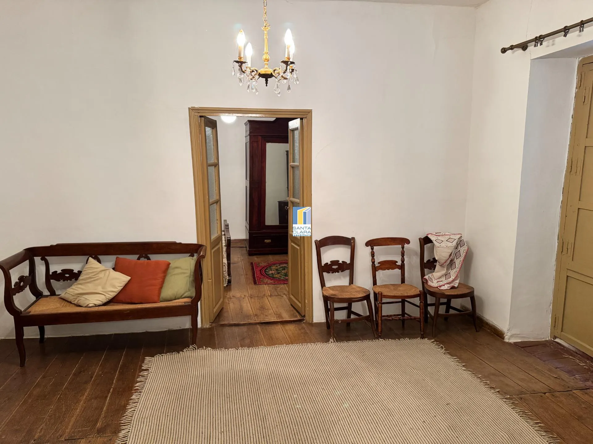 CASA EN VENTA DE 5 DORMITORIOS Y AMPLIO JARDÍN EN VILLALPANDO, ZAMORA. - Inmobiliaria Santa Clara en Zamora - Miniatura 28