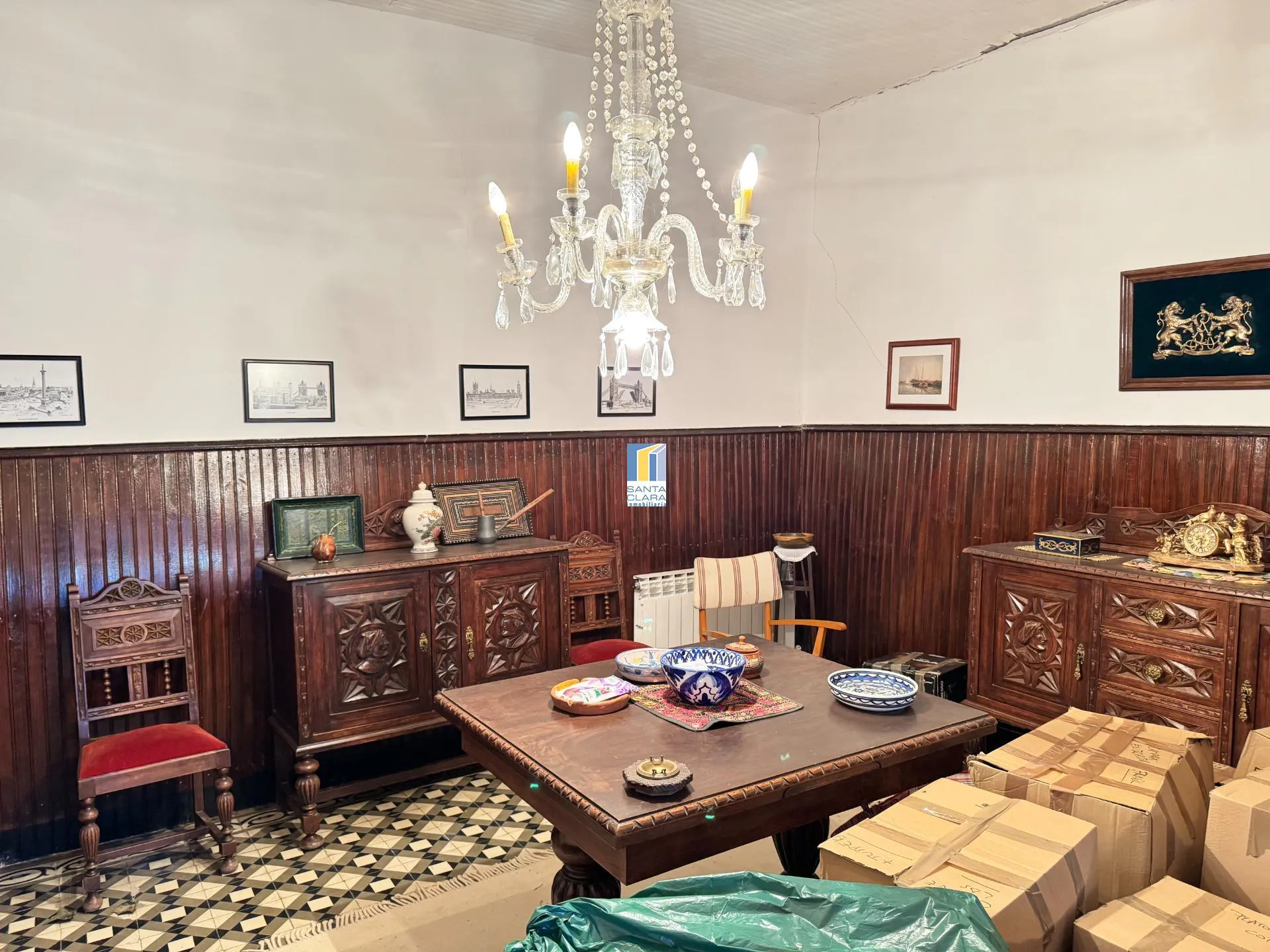 CASA EN VENTA DE 5 DORMITORIOS Y AMPLIO JARDÍN EN VILLALPANDO, ZAMORA. - Inmobiliaria Santa Clara en Zamora - Miniatura 7