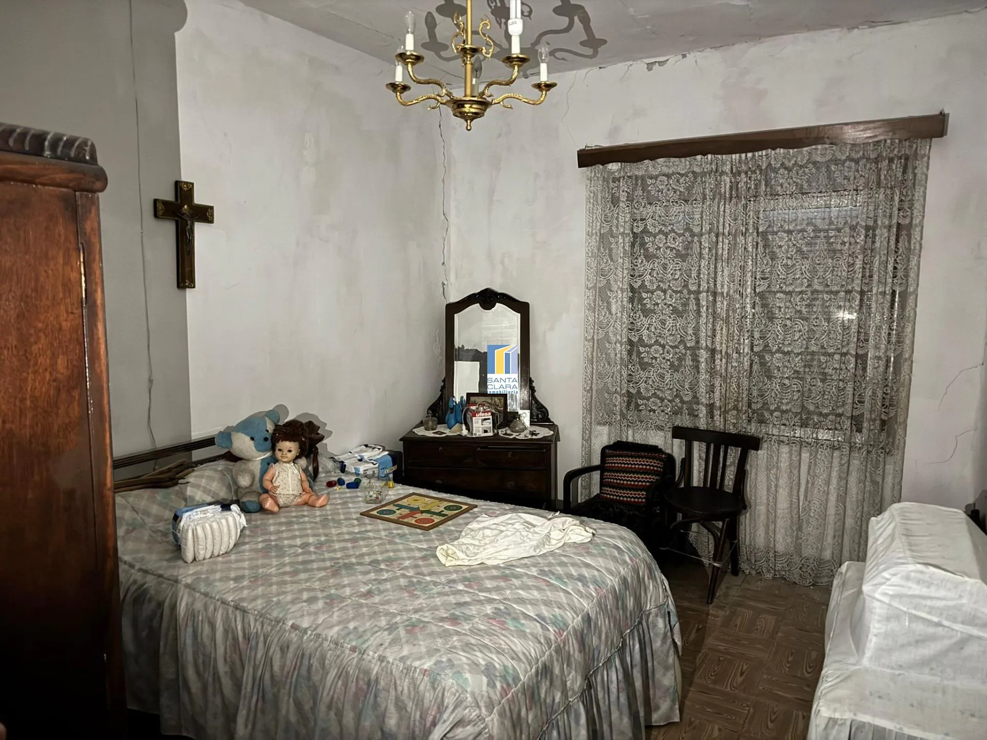 CASA EN VENTA PARA REHABILITAR DE DOS PLANTAS EN ZONA LAS VEGAS, ZAMORA. - Inmobiliaria Santa Clara en Zamora - Miniatura 3