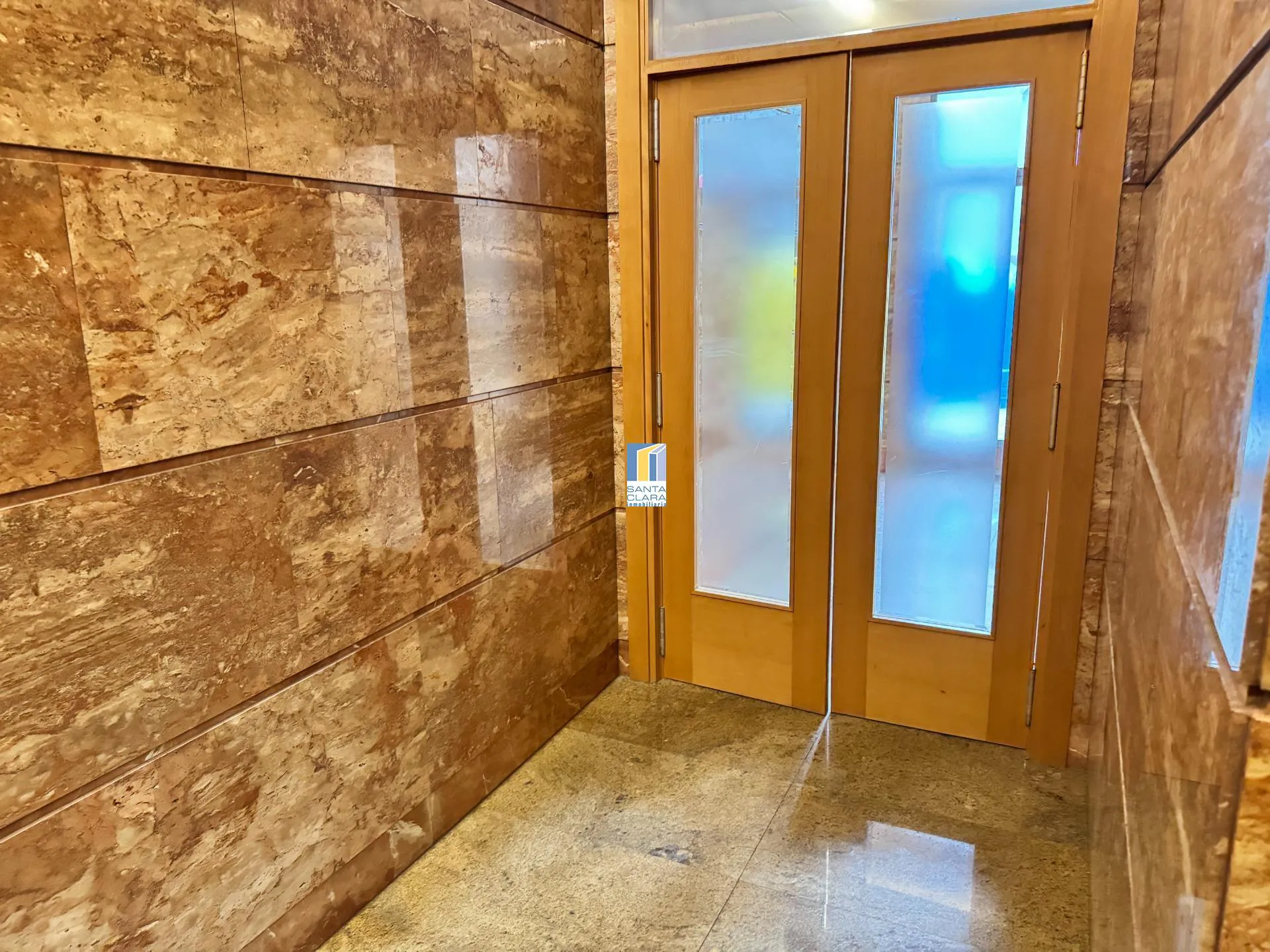 PISO A ESTRENAR CON 3 DORMITORIOS, 2 BAÑOS Y POSIBILIDAD DE PLAZA DE GARAJE EN PLENO CENTRO DE ZAMORA. - Inmobiliaria Santa Clara en Zamora - Miniatura 12