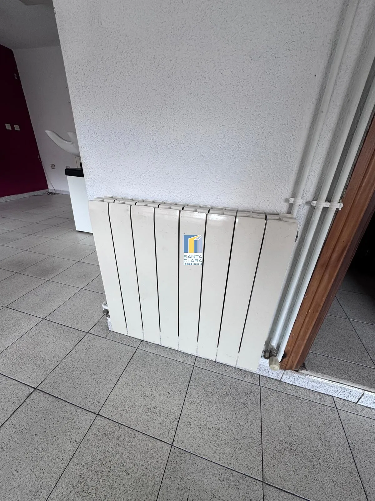 ENTREPLANTAS EN VENTA CON ASEOS EN ZONA LA CANDELARIA, ZAMORA. - Inmobiliaria Santa Clara en Zamora - Miniatura 13