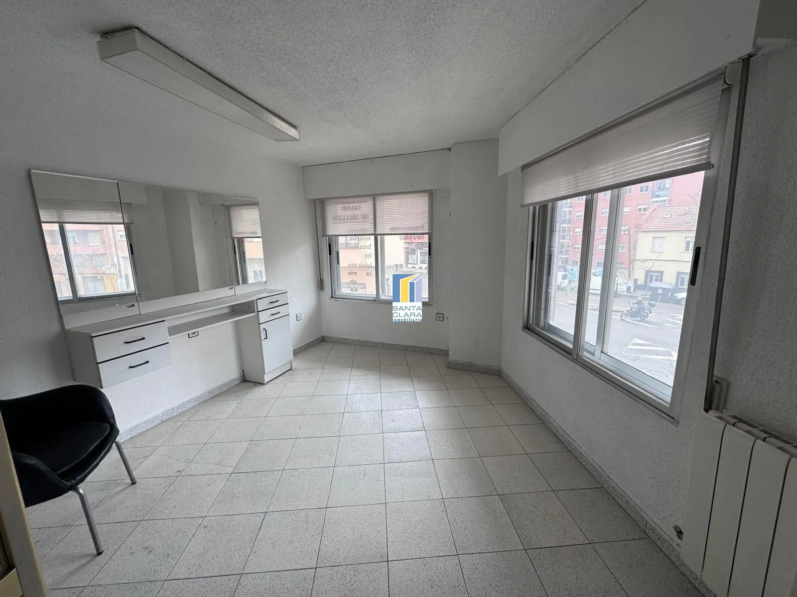 ENTREPLANTAS EN VENTA CON ASEOS EN ZONA LA CANDELARIA, ZAMORA. - Inmobiliaria Santa Clara en Zamora - Miniatura 7