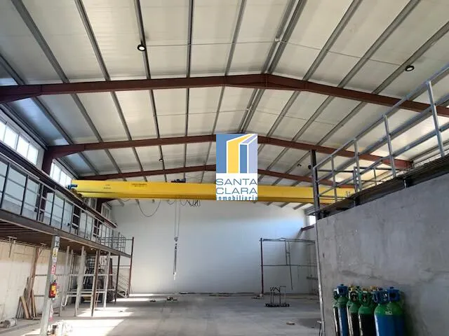 NAVE INDUSTRIAL EN VENTA O ALQUILER EN EL POLÍGONO INDUSTRIAL CAMPO DE LA AVIACIÓN DE CORESES, ZAMORA. - Inmobiliaria Santa Clara en Zamora - Miniatura 3