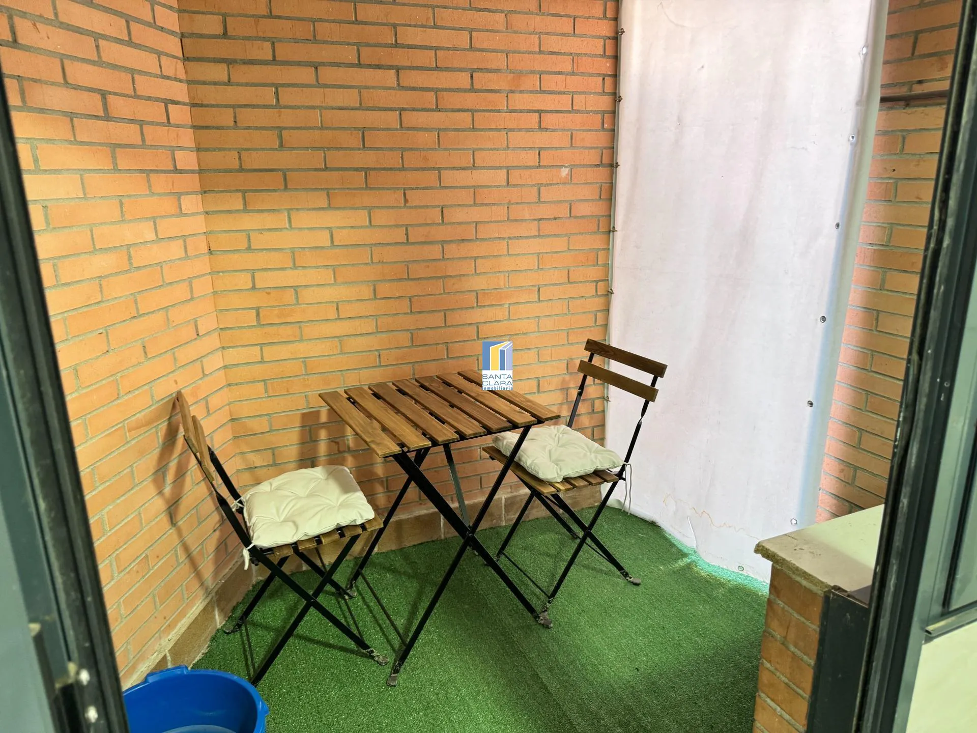 PISO EN ALQUILER DE 2 DORMITORIOS , 2 BAÑOS Y PLAZA DE GARAJE EN ZONA SEPULCRO, ZAMORA. - Inmobiliaria Santa Clara en Zamora - Miniatura 13