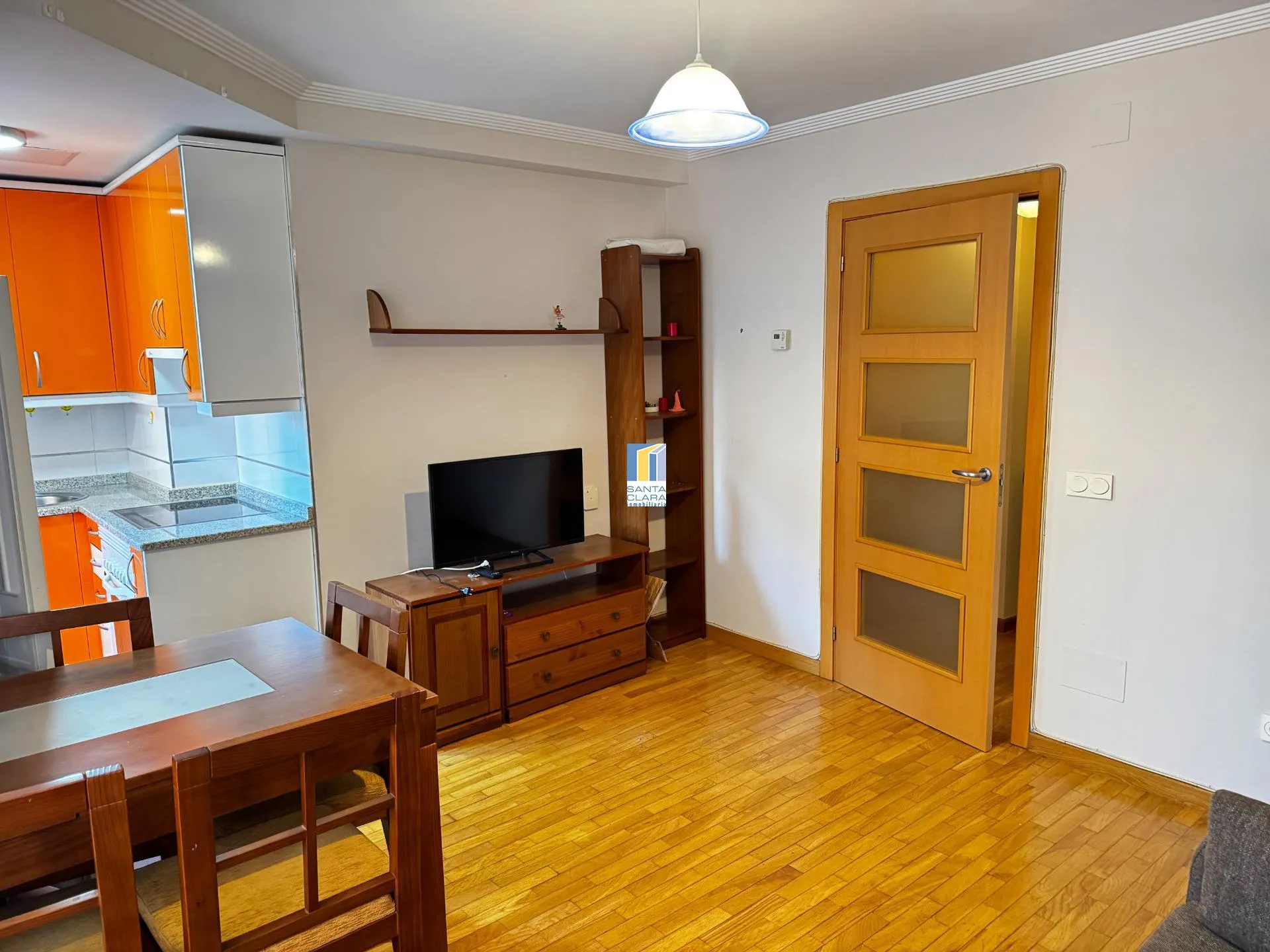 APARTAMENTO EN VENTA JUNTO A TRES CRUCES, ZAMORA. - Inmobiliaria Santa Clara en Zamora - Miniatura 3