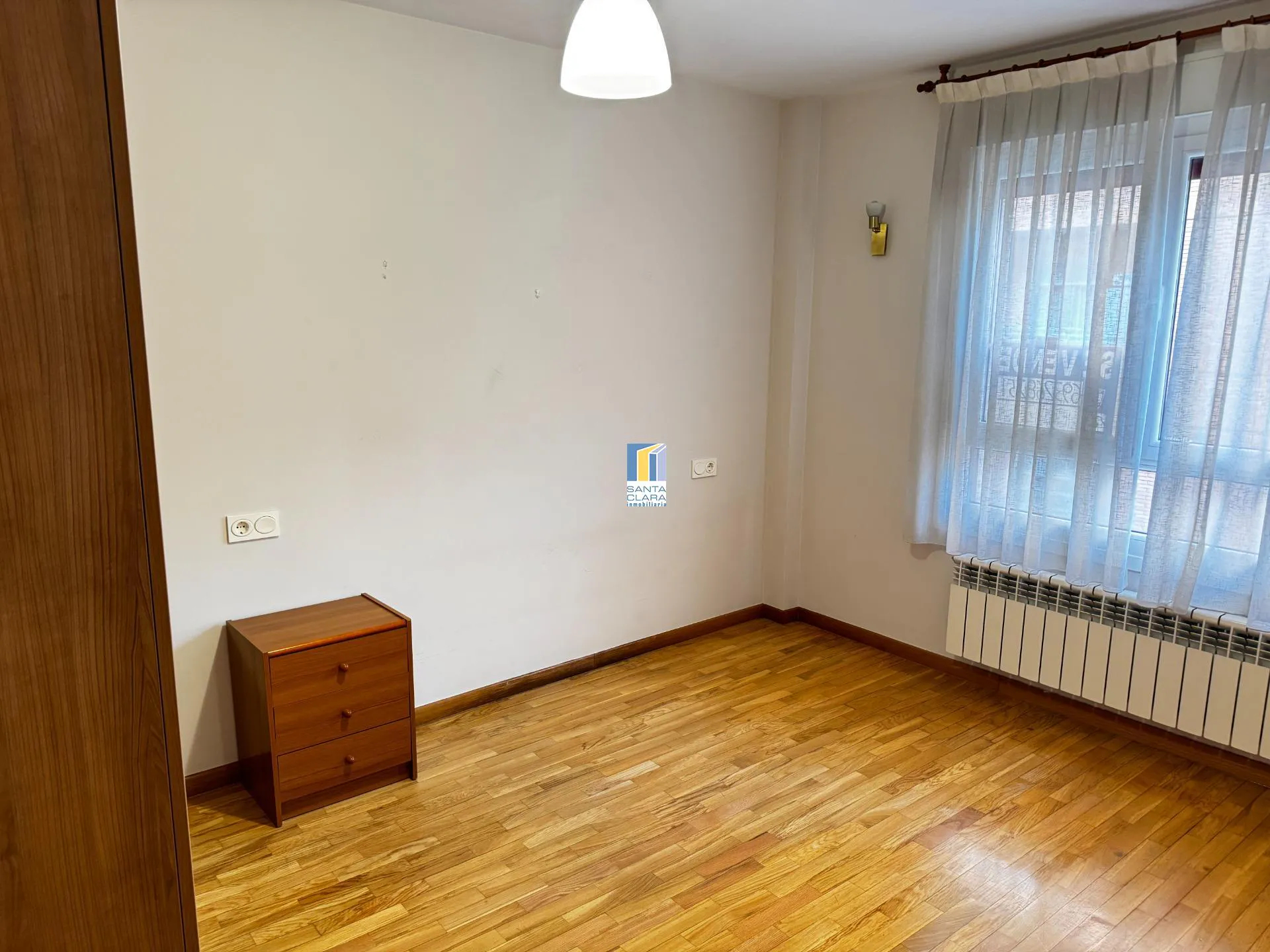 APARTAMENTO EN VENTA JUNTO A TRES CRUCES, ZAMORA. - Inmobiliaria Santa Clara en Zamora - Miniatura 8