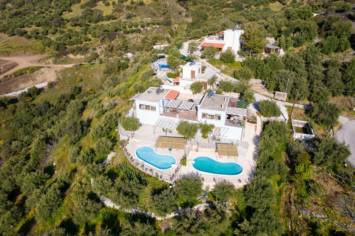Sarakinas Residence, drone photo of the villas