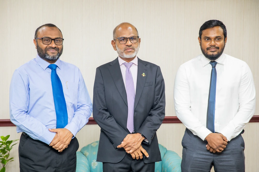 photo for އިސްލާމީ ކަންތައްތަކާ ބެހޭ ވުޒާރާގެ ވަޒީރު، ރައްޔިތުންގެ މަޖިލީހުގެ ނައިބު ރައީސްއާއި ބައްދަލުކުރެއްވުން