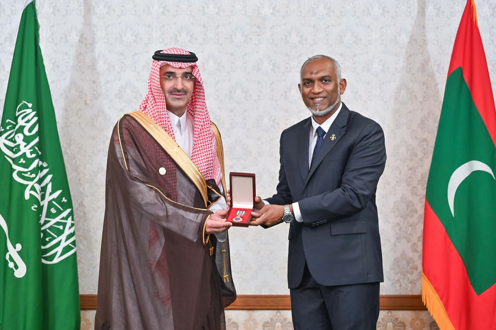 photo for ނިޝާން މުލީގޭ ޝަރަފްގެ ޢިއްޒަތް ސަޢޫދީ ފަންޑް ފޮރ ޑިވެލޮޕްމަންޓުގެ ސީއީއޯ އަށް އެރުވުން