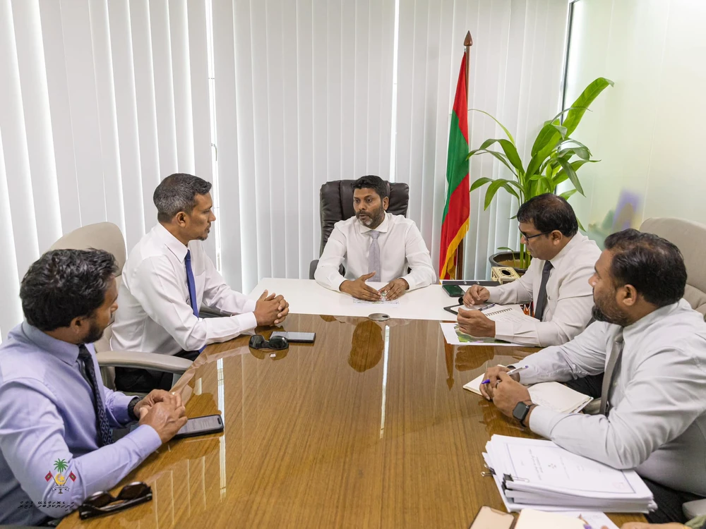 photo for ފޮޓޯ ގެލެރީ: ވަޒީރު ރާފިޢު، ފުވައްމުލަކު ސިޓީ ކައުންސިލާ ބައްދަލުކުރެއްވުން