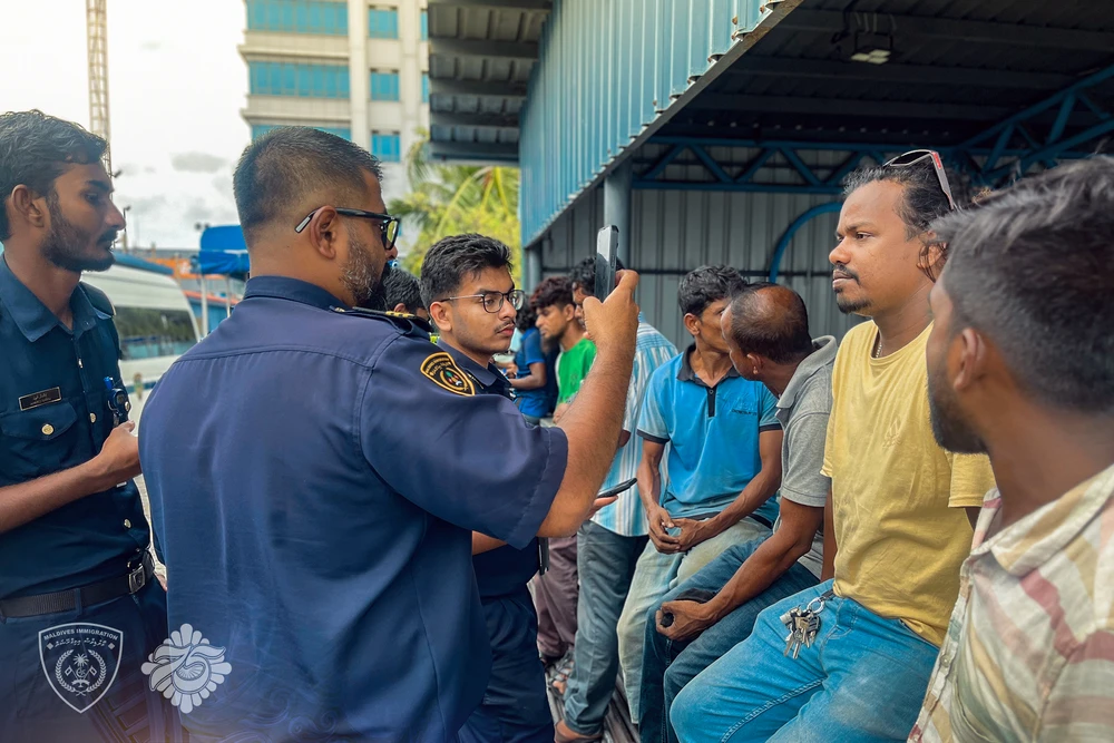 photo for ފޮޓޯ: ސޯޝަލް ސެންޓަރ އަދި ވިލިމާލެ ފެރީ ޓަރމިނަލް ސަރަހައްދުގައި ހިންގި އޮޕަރޭޝަންގެ ތެރެއިން