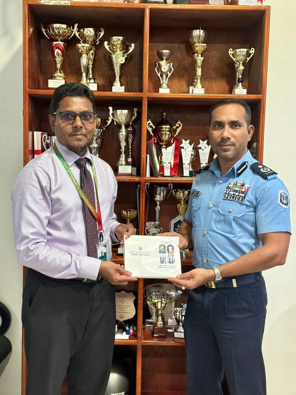 photo for ފޮޓޯ:އަރަބިއްޔާ ސްކޫލުގެ މެނޭޖްމަންޓާއިއެކު މާލެ ޕޮލިސް އިން ކުރިއަށްގެންދިޔަ ބައްދަލުވުން