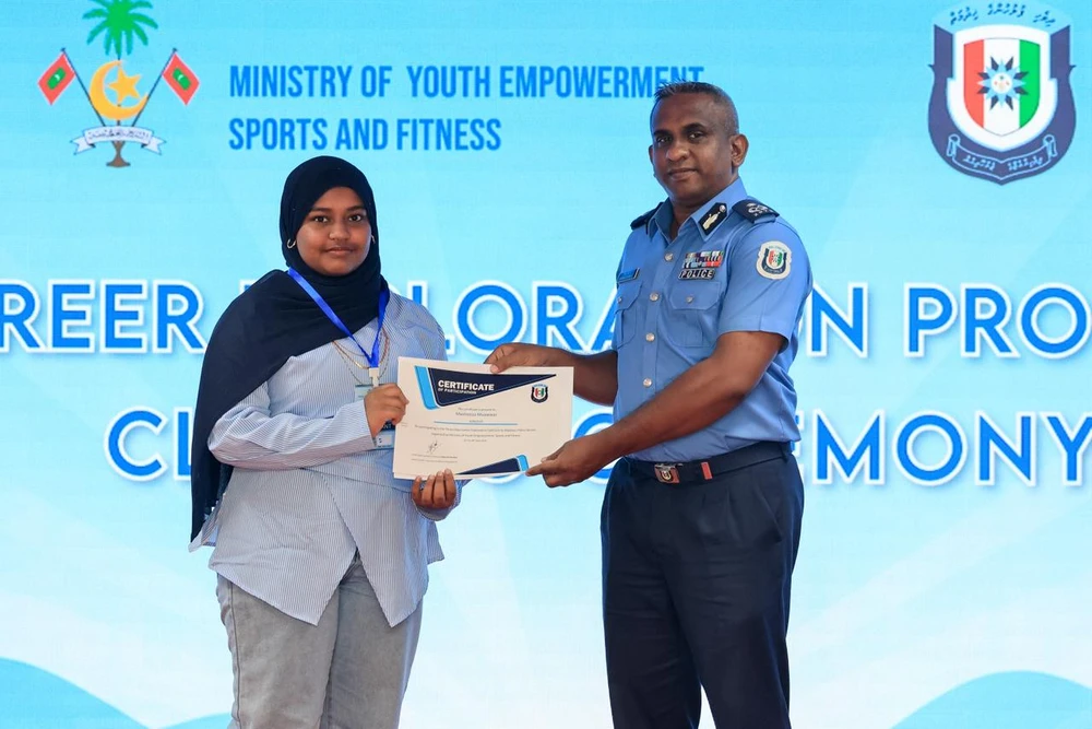 photo for ކެރިއަރ އެކްސްޕްލޮރޭޝަން ޕްރޮގްރާމް ނިންމުމުގެ ރަސްމިއްޔާތު ބާއްވައިފި