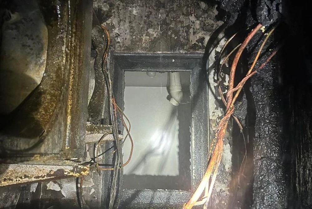 photo for ހިޔާ ޓަވަރު 5 ގައި ހިނގި އަލިފާނުގެ ހާދިސާގައި، ހުޅުމާލޭ ފަޔަރ ސްޓޭޝަނުން ހަރަކާތްތެރިވެއްޖެ