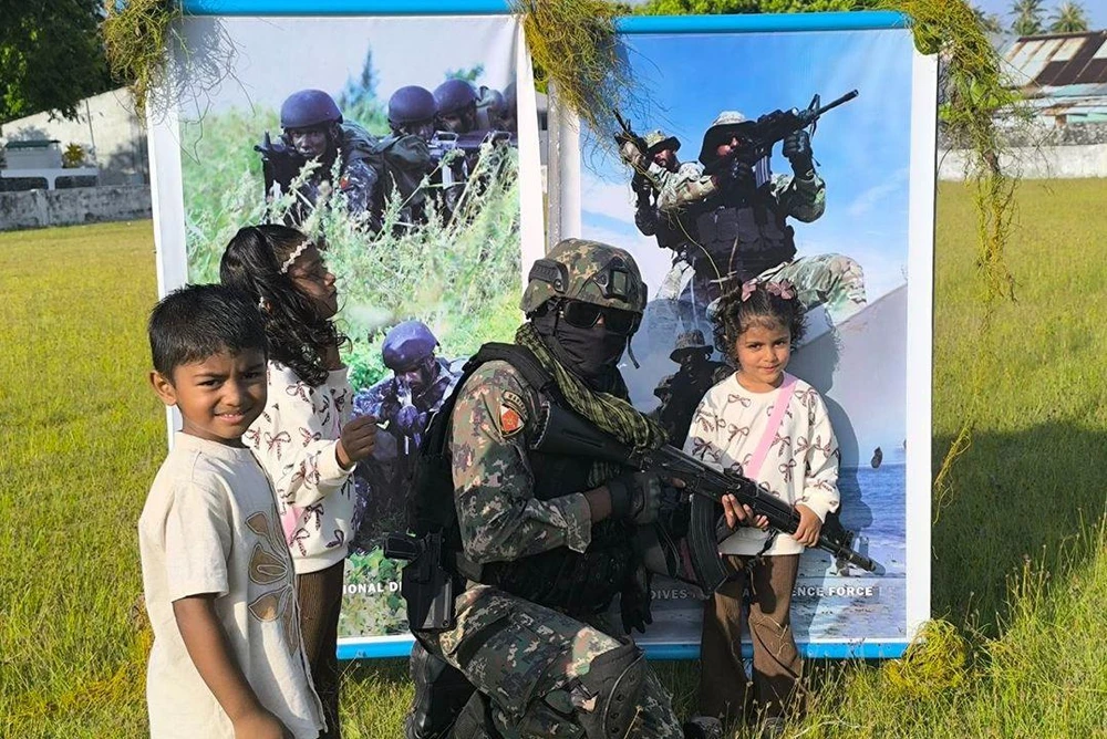 photo for ކުޑަކުދިންގެ ދުވަހުގެ ހަރަކާތްތަކުގައި އެމްއެންޑީއެފް ސެންޓްރަލް އޭރިއާ ކޮމާންޑުން ބައިވެރިވެއްޖެ