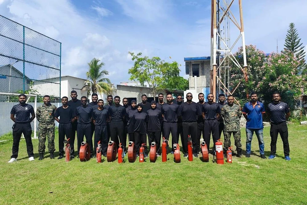 photo for ސްޕެޝަލް ކޮންސްޓަބިއުލަރީ ކޯހުގެ ދަރިވަރުންނަށް ފަޔަރ ސޭފްޓީ ކުލާސްތަކެއް ކުރިއަށްގެންގޮސްފި