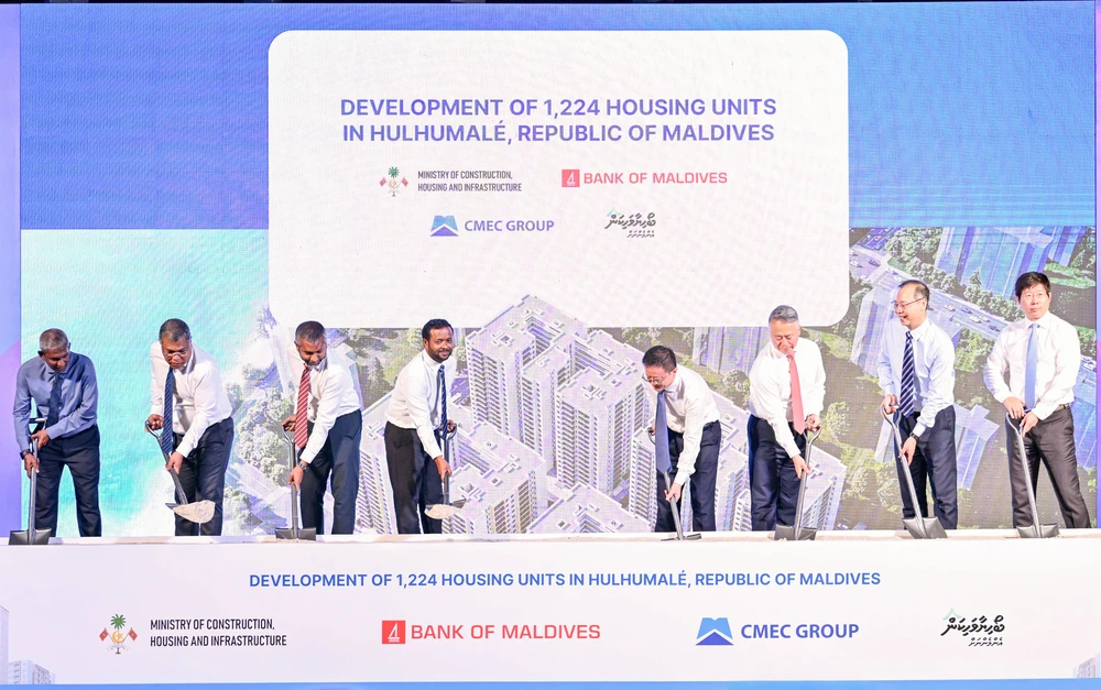 photo for ބޯހިޔާވަހިކަން އެންމެންނަށް ސިޔާސަތުގެ ދަށުން ހުޅުމާލެ ފޭސް 3ގައި 1224 ހައުސިންގ ޔުނިޓު އަޅަނީ