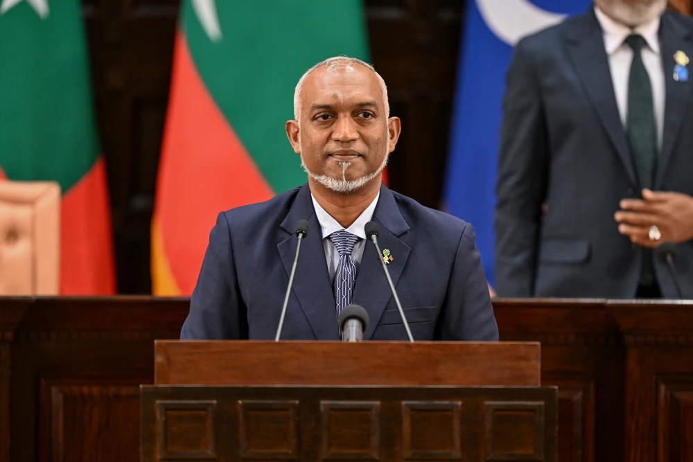 photo for ހުޅުދޫ އާއި މީދޫ ކައުންސިލްގެ ޖާގަ އިތުރު ކުރުމުގެ މަސައްކަތް މި މަހު ފެށޭނެ: ރައީސް