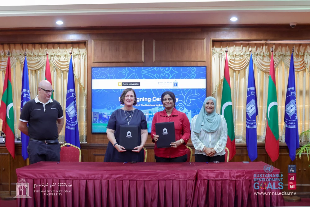 photo for އެމް.އެން.ޔޫ އަދި ކަރޓިން ޔުނިވާސިޓީއާއި ދެމެދު އެއްބަސްވުމެއްގައި ސޮއިކޮށްފި