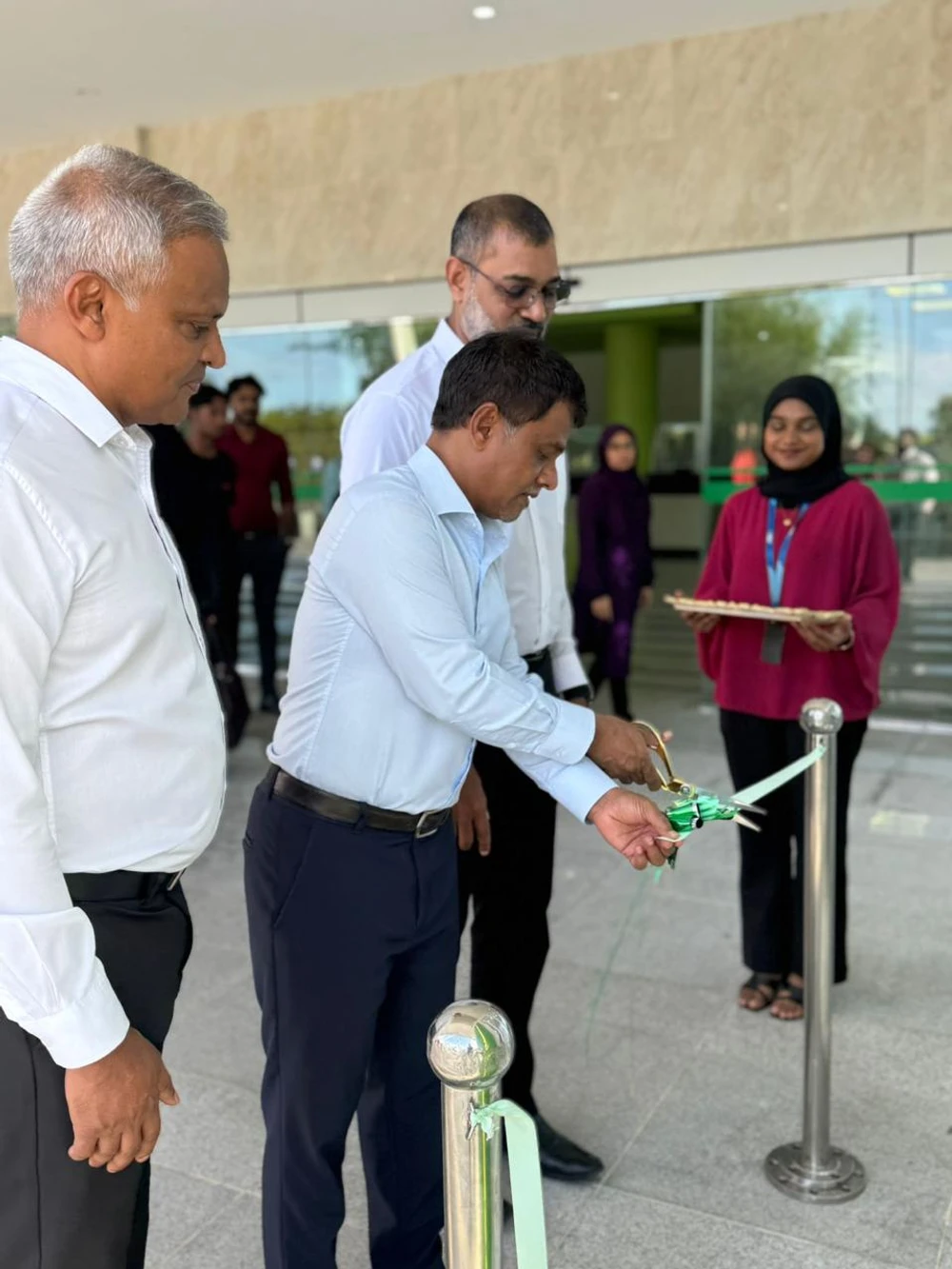 photo for އިކުއެޓޯރިއަލް ހޮސްޕިޓަލުގައި ކެތް ލެބާއި އައިނު ފިހާރާއިގެ ޚިދުމަތް ރަސްމީކޮށް ފަށައިފި