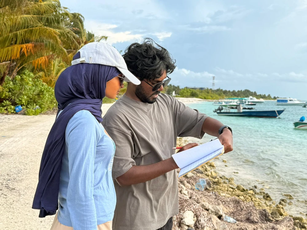 photo for ފަރުމަހުގެ މަސްވެރިކަން މޮނިޓާކުރުމުގެ ސާވޭތަކެއް މ.އަތޮޅު މުލީގައި ފަށައިފި