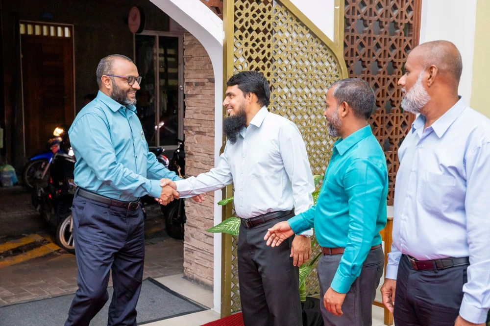 photo for އިސްލާމިކް ޔުނިވަރސިޓީގެ 45ވަނަ އަހަރީ ދުވަހުގެ ޙަފުލާ ވަޒީރު ޑރ. ޝަހީމް ޝަރަފުވެރިކޮށްދެއްވުން 