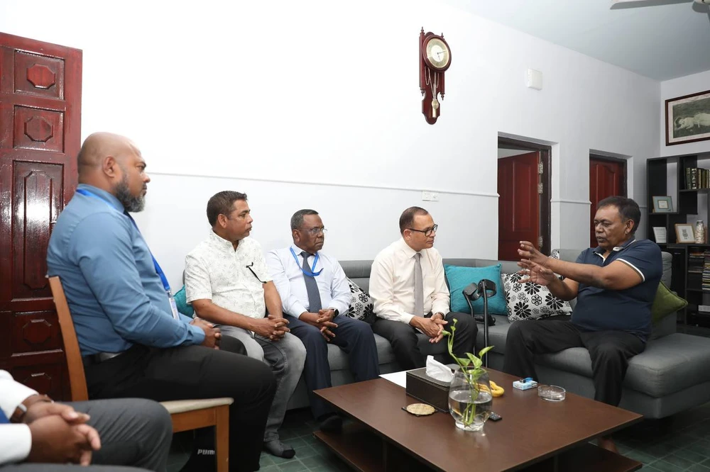 photo for އިބްރާހީމް އިސްމާޢީލާ  ބައްދަލުކުރައްވައިފި.