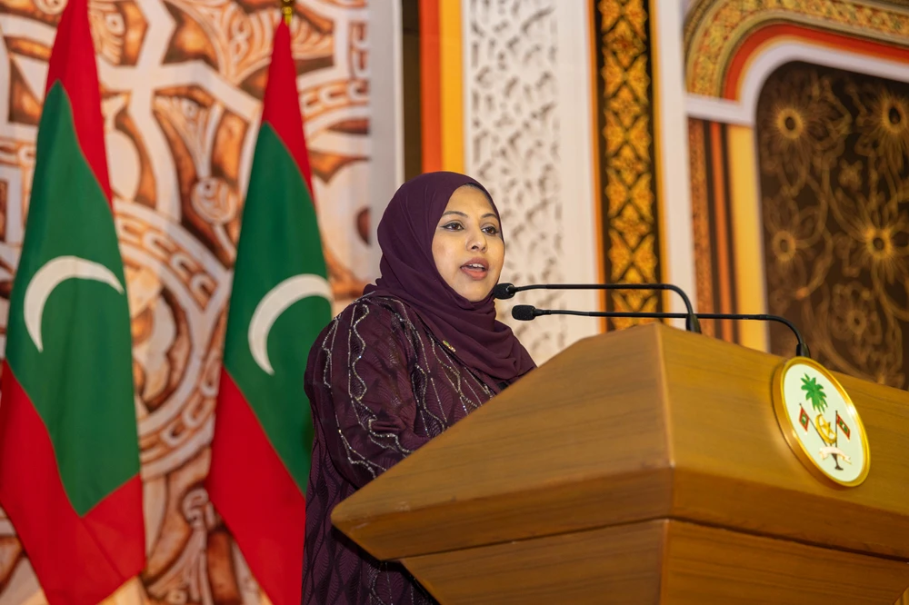 photo for ބަހާއި އަދަބިއްޔާތަކީ އެބައެއްގެ ޤައުމިއްޔަތު އިއުލާނުކުރެވޭ ވަސީލަތެއް: ވަޒީރު ހީނާ ވަލީދު