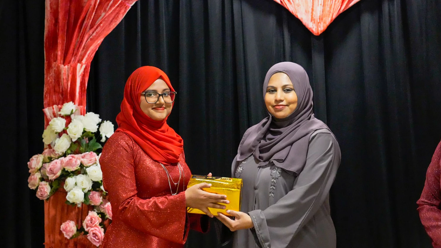 photo for ޤައުމެއް ދިރޭނީ ރަނގަޅު ތަޢުލީމާއި ހަރުދަނާ ތަރުބިއްޔަތެއް ދަރީންނަށް ދެވިގެން - ވަޒީރު ހީނާ ވަލީދު