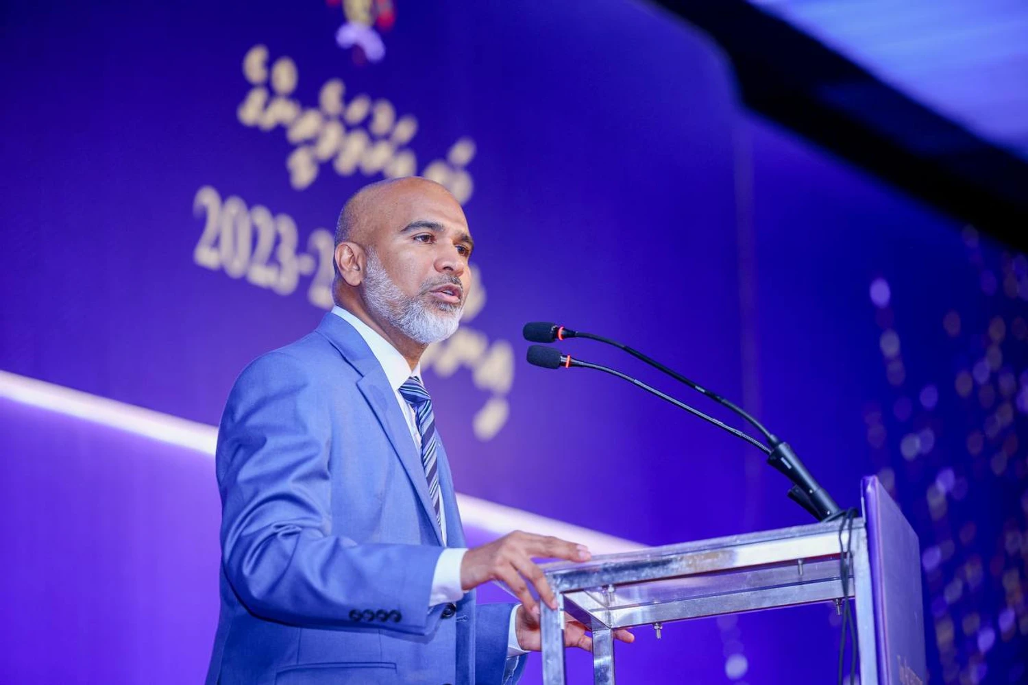 photo for މުދައްރިސުން ތަމްރީނުކުރުމުގެ ގައުމީ ޕްރޮގްރާމް އޮކްޓޯބަރުގައި ފެށޭނެ: މިނިސްޓަރ