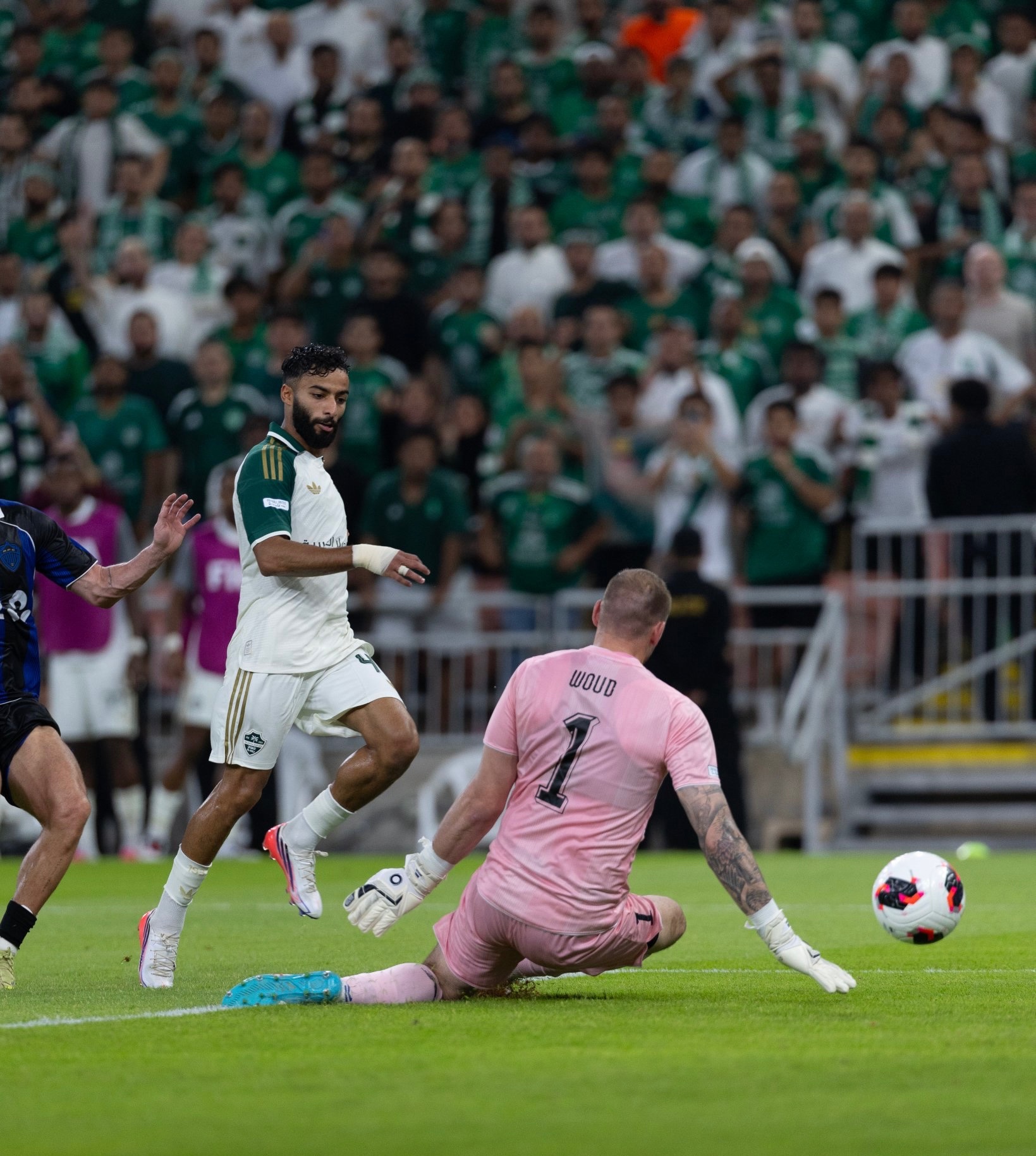 Al Ahli Defeat Auckland City 1–0 to Reach FIFA Intercontinental Cup Quarter-Finals