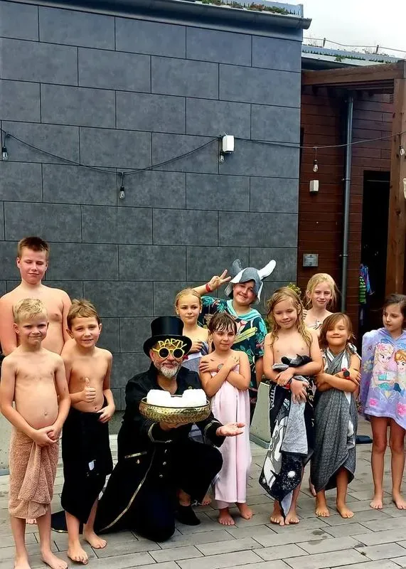 Zdjęcie wydarzenia Bajkowe Rodzinne Saunowanie